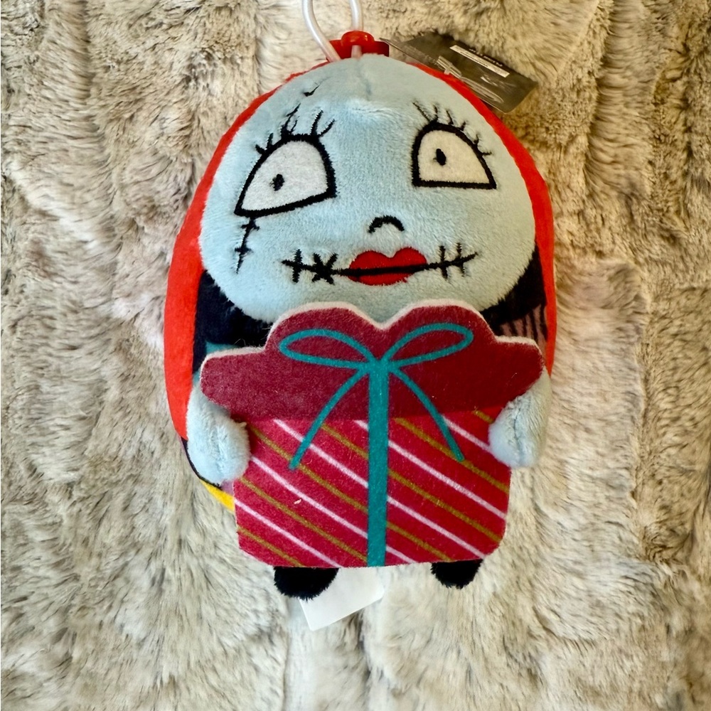 *NWT* Disney The Nightmare Before Christmas Sally Plush Bag Clip
